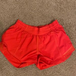 Lululemon Hotty Hot shorts 4 inch
